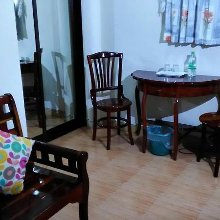 Ban Sulada Guest House Laem Ngop Ngoại thất bức ảnh