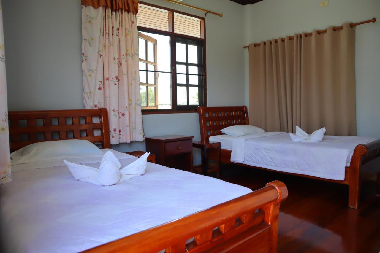 Ban Sulada Guest House Laem Ngop Ngoại thất bức ảnh