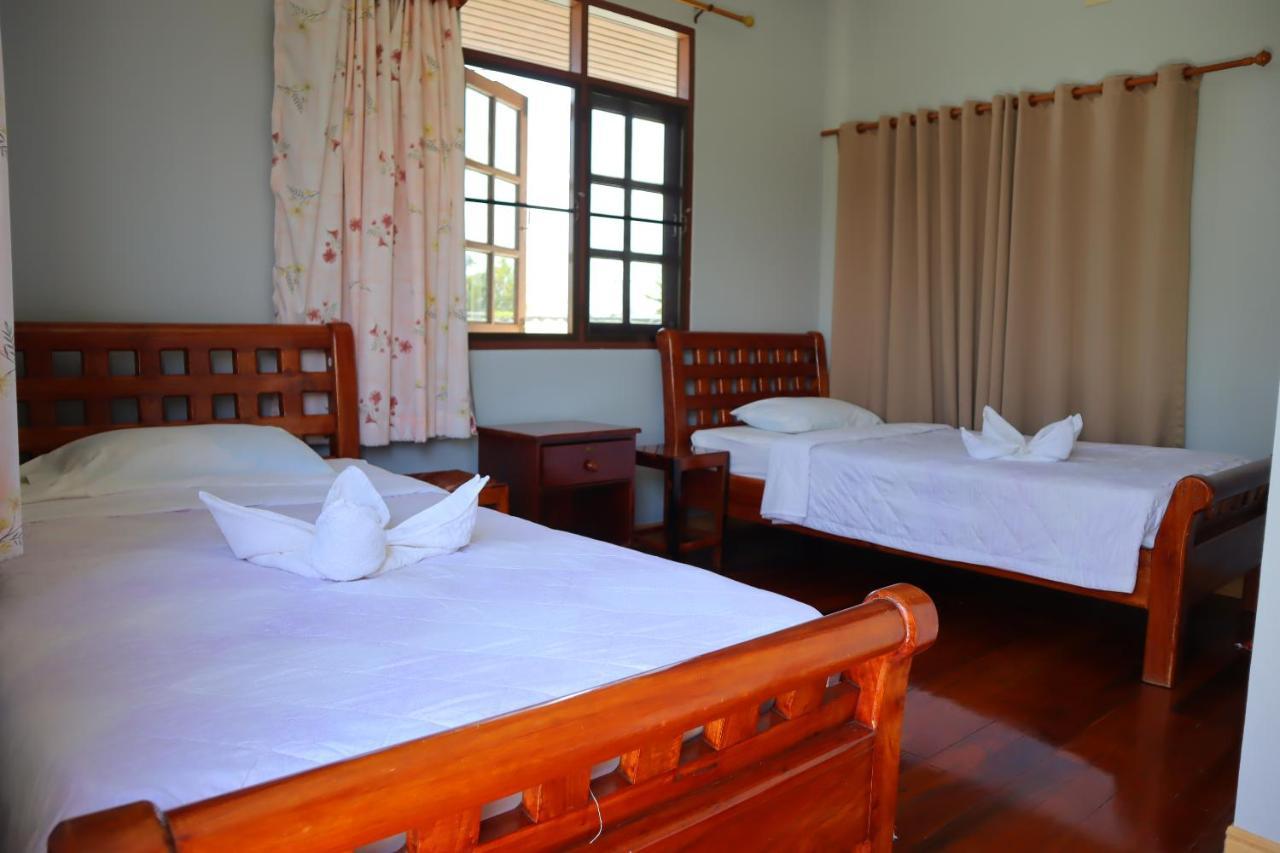 Ban Sulada Guest House Laem Ngop Ngoại thất bức ảnh