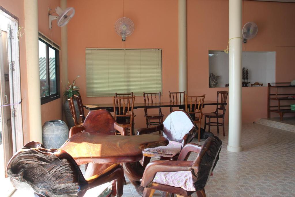 Ban Sulada Guest House Laem Ngop Ngoại thất bức ảnh